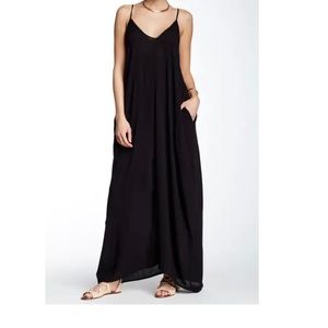 NWT - Black LOVESTITCH Gauze Maxi Dress (Perfect for Maternity) Size-Med/large